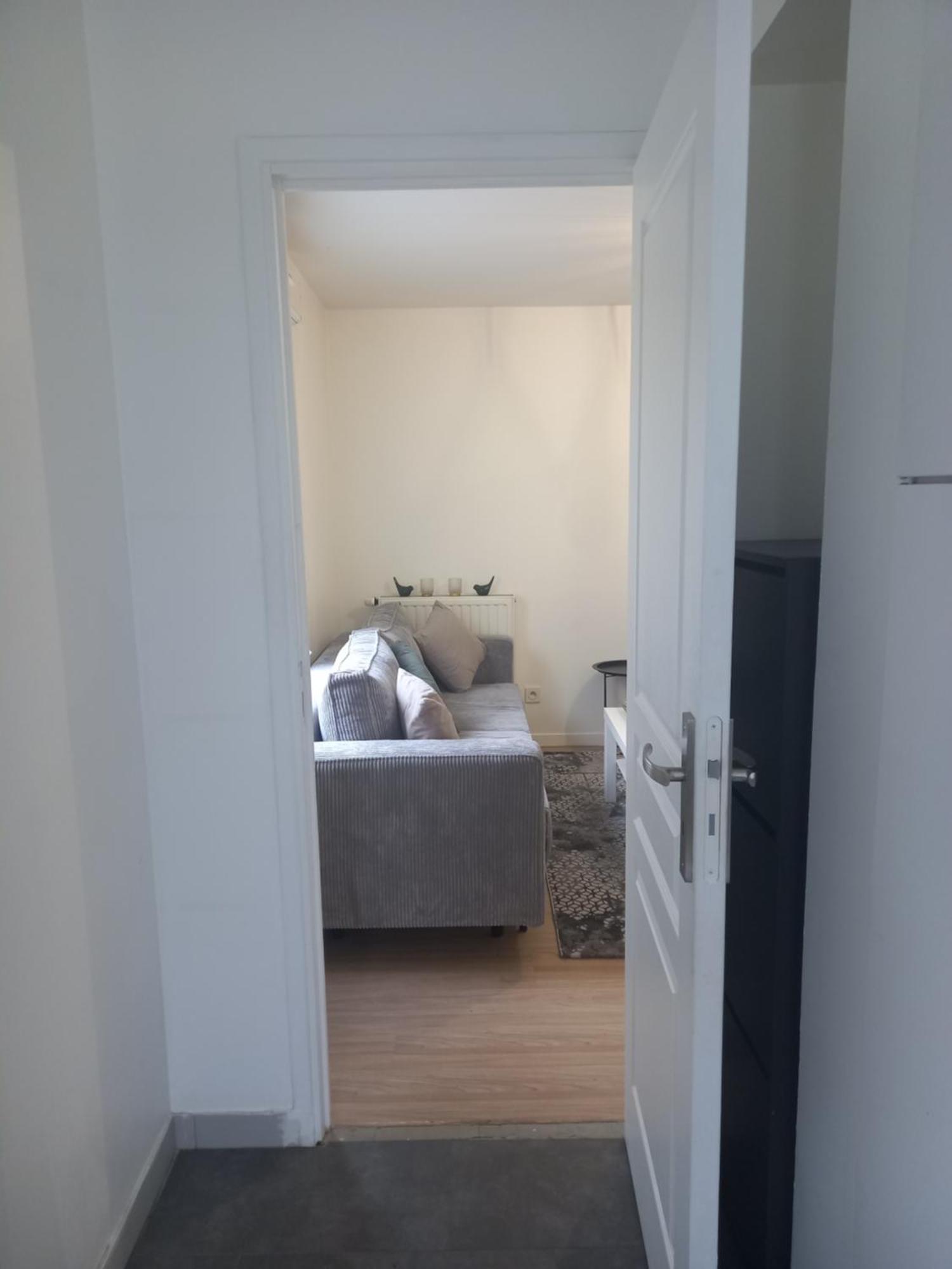 Chambre Privee Sdb Kitchenette Proche De Paris Сент-Уен Екстериор снимка